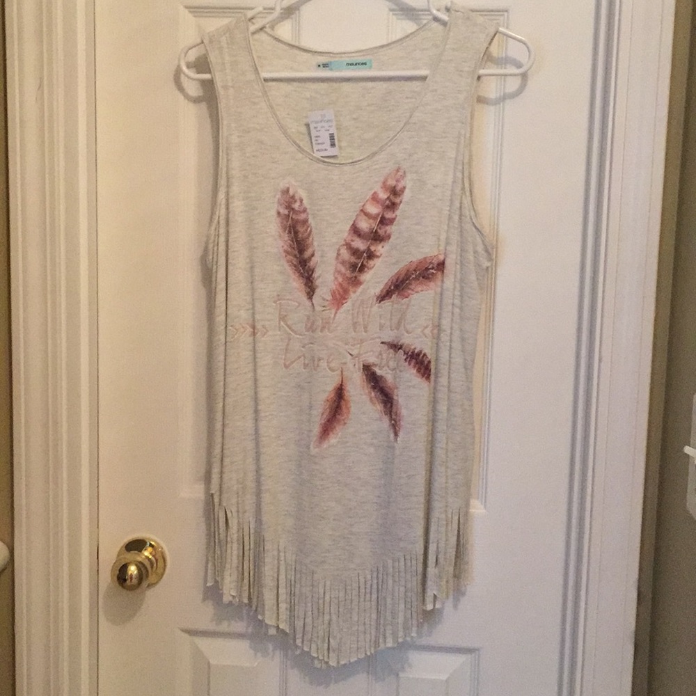 NWT Maurice’s Top